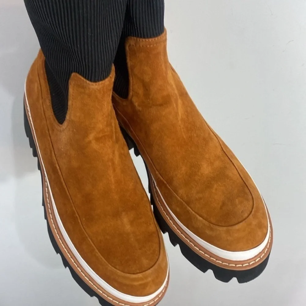 FREE PEOPLE Gee Wawa Ellis Chelsea Boots
